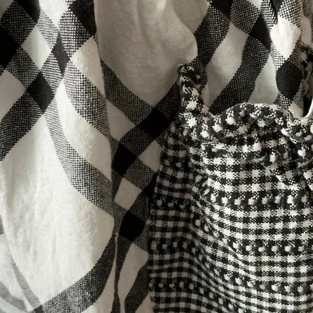 Farmhouse Black and White Apron
